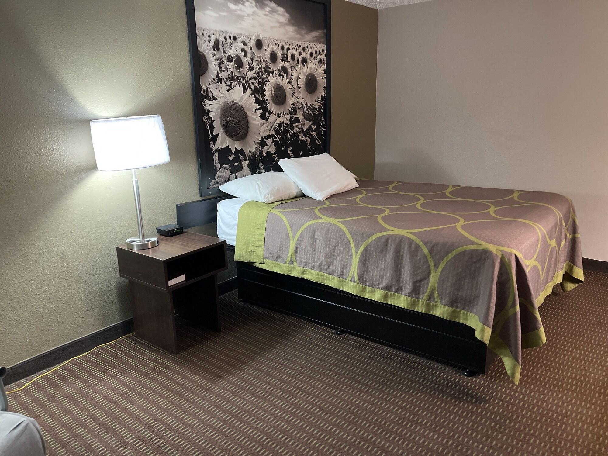 Super 8 By Wyndham 2*
