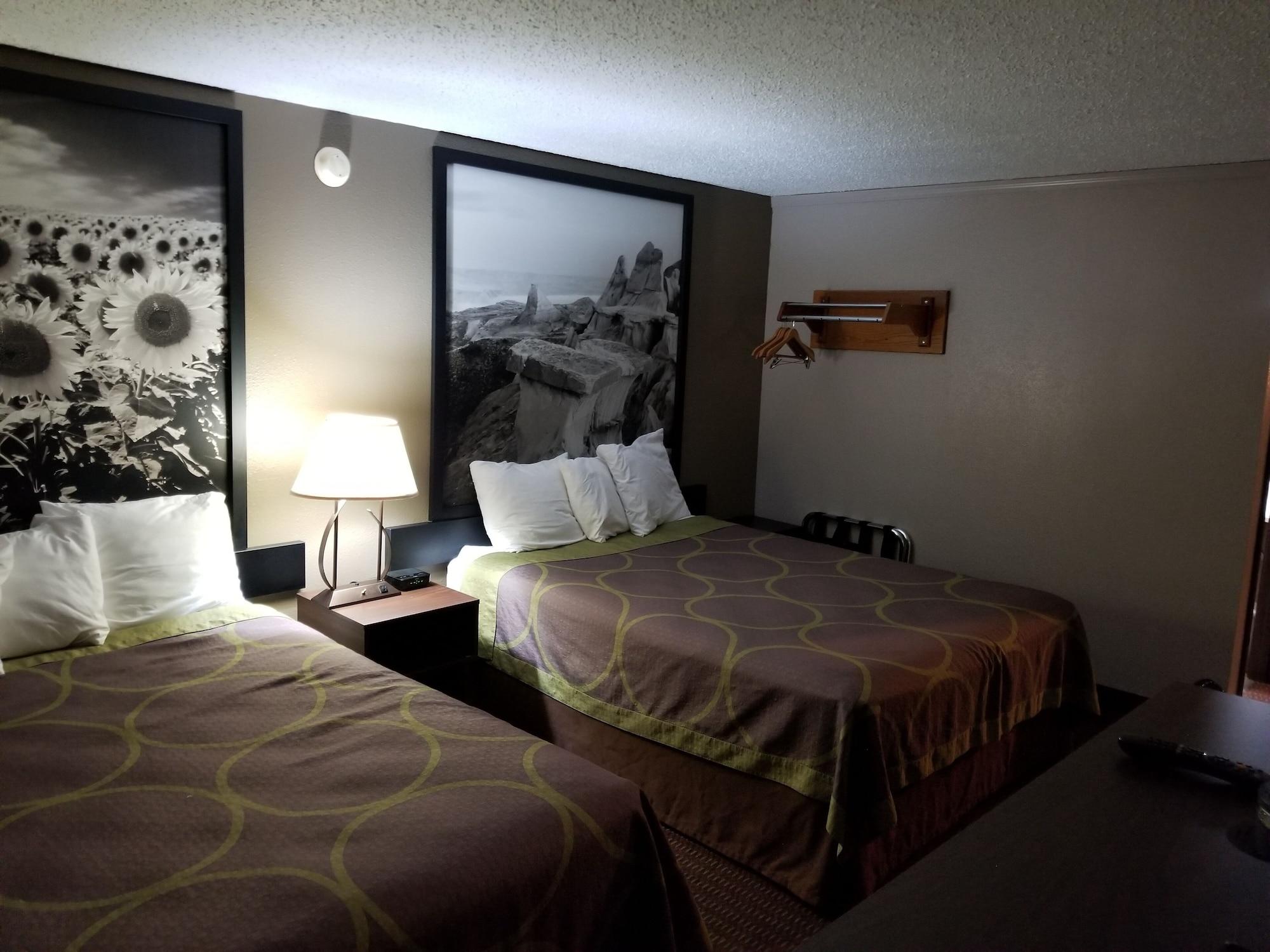 Hotel Super 8 By Wyndham Bismarck