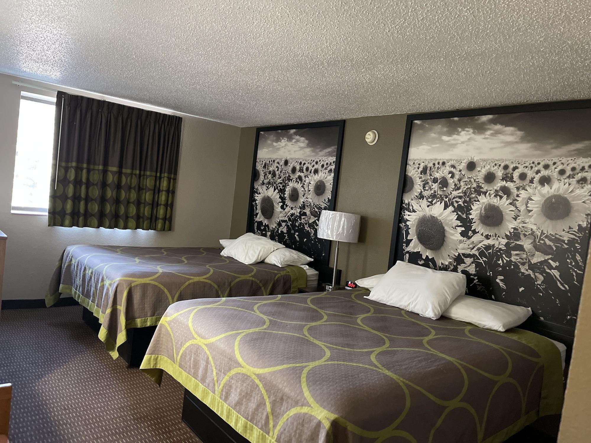 Super 8 By Wyndham 2*